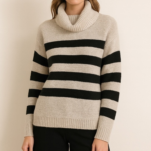 Tahari Sweaters - Tahari sweater